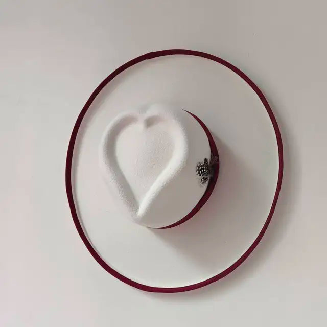 The Iconic Love Hat