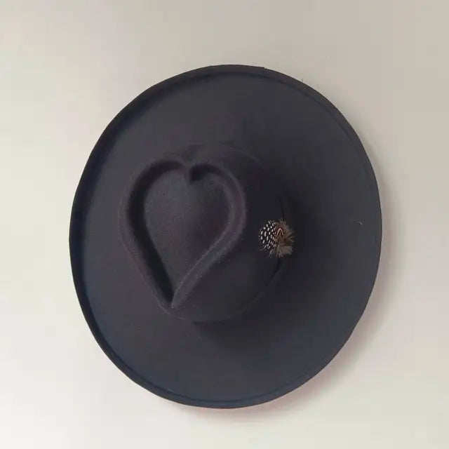 The Iconic Love Hat