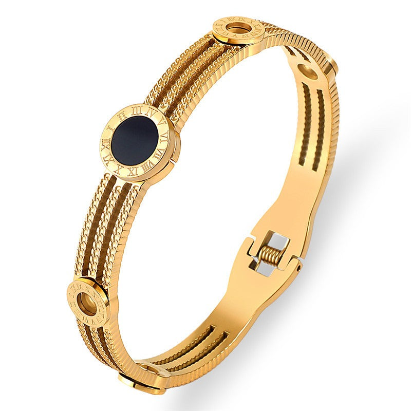 Diamond bracelet Kada | Diamond bracelet design, Beautiful gold necklaces,  Bracelets gold diamond