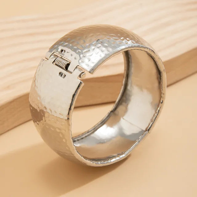 Kalani Bold Bracelet Stack